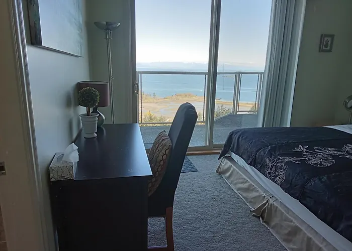Gibralter Rock Ocean View B&B